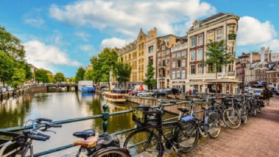 Budget Travel Tips